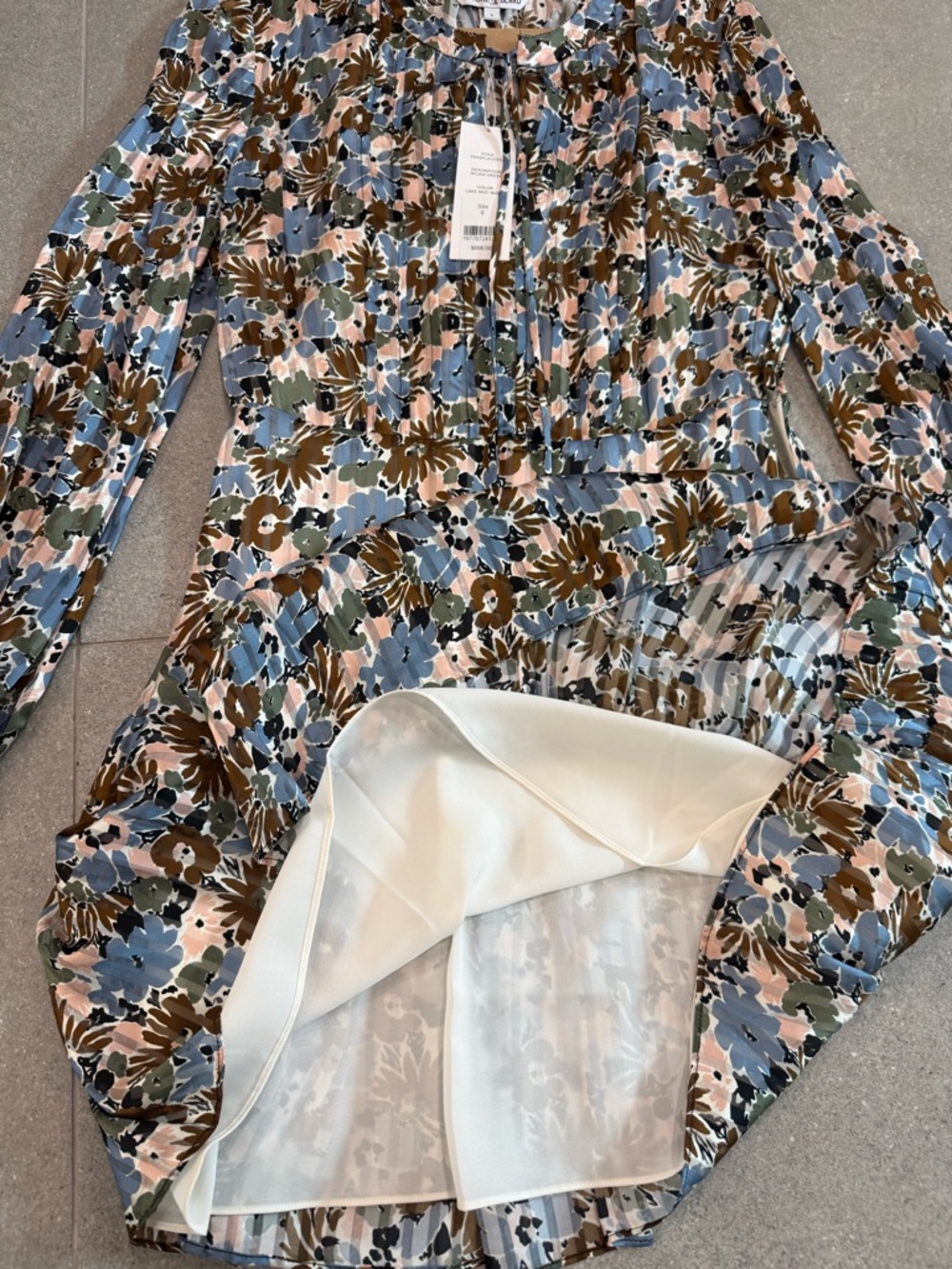 Veronica Beard Lake Mist Multi Floral Tie-Neck Tiered Mini Dress - Picture 5 of 7
